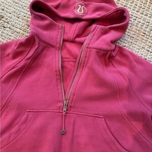 lululemon cropped scuba hoodie